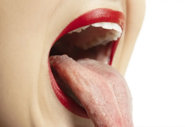 Jakie są skutki uboczne częstych pleśniawek jamy ustnej?